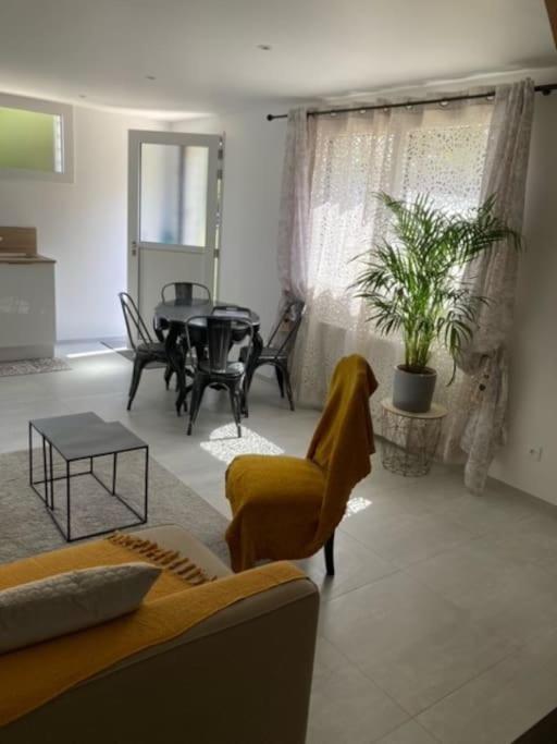 Le Gite Marie-Galante : Belle Maison D'Hotes Avec Acces Piscine En Ete Lanmeur Ngoại thất bức ảnh